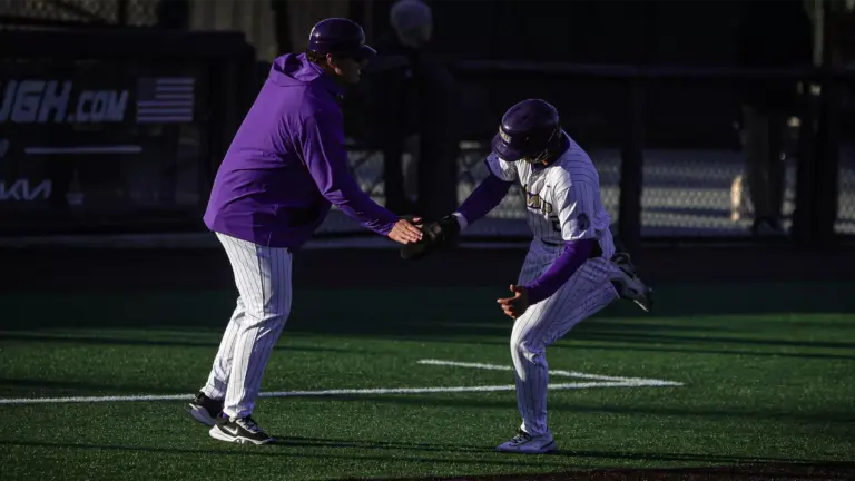 James Madison hits 3 Home Runs and Beats Georgia Southern 14-6