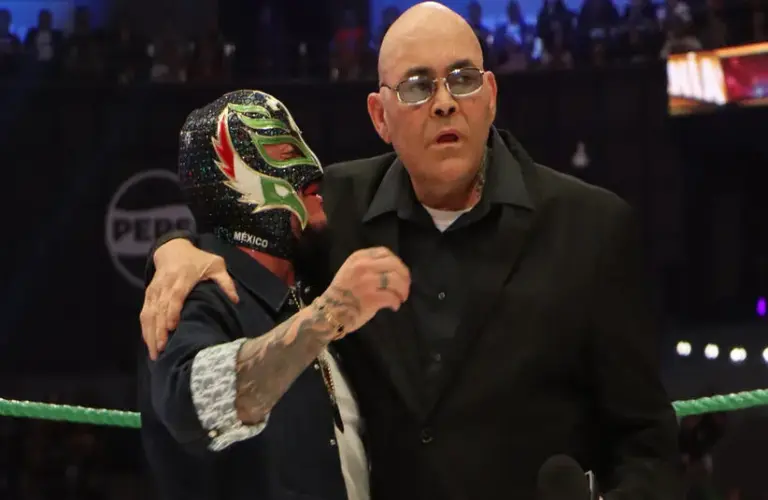 Konnan Hugging Rey Mysterio At AAA TripleMania XXXIII Hall Of Fame Induction