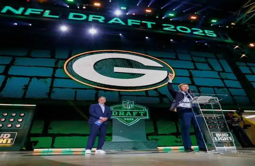 Green Bay Packers President and CEO Mark Murphy announces the Packers’ selection of wide receiver Matthew Golden with the 23rd pick during the first round of the 2025 NFL Draft