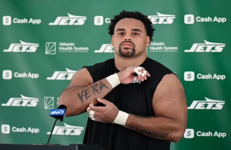 Alijah Vera-Tucker during Jets training camp last season.