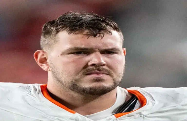 Alex Palczewski of the Denver Broncos.