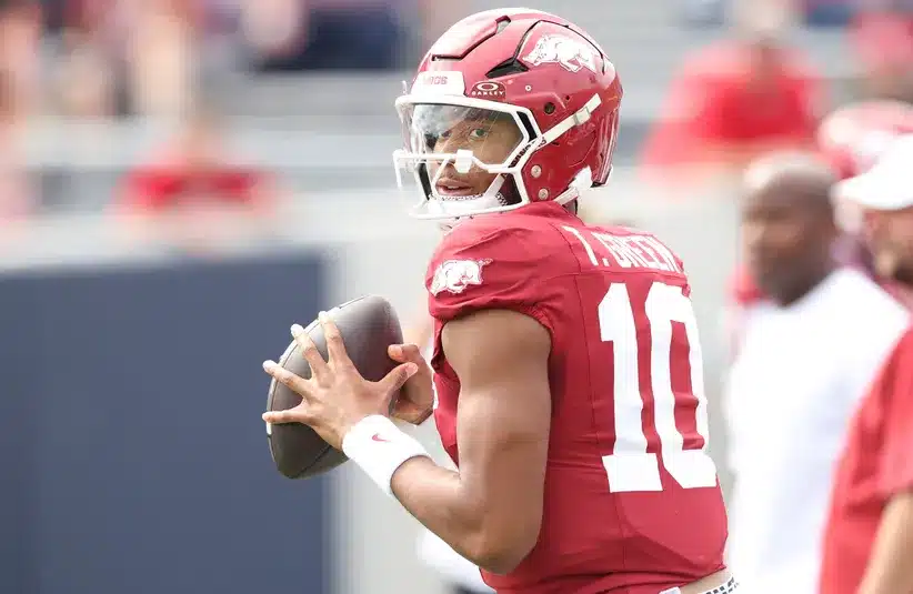 Arkansas Razorbacks quarterback Taylor Green prior to the game against the Arkansas State Red Wolves at War Memorial Stadium.