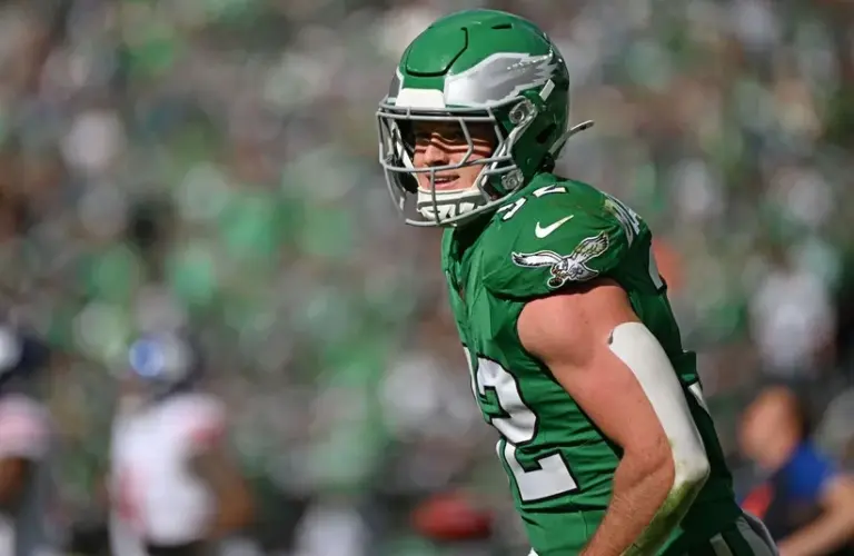 Philadelphia Eagles safety Reed Blankenship (32) against the New York Giants at Lincoln Financial Field