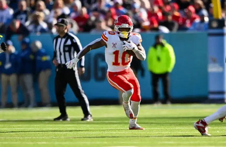 Kansas City Chiefs running back Isiah Pacheco (10) runs against the Tennessee Titans in the first half at Nissan Stadium.