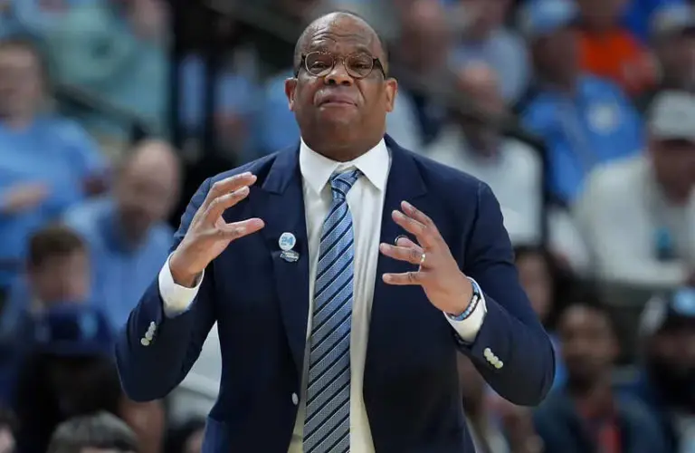 North Carolina Tar Heels head coach Hubert Davis instructs his team against the VCU Rams