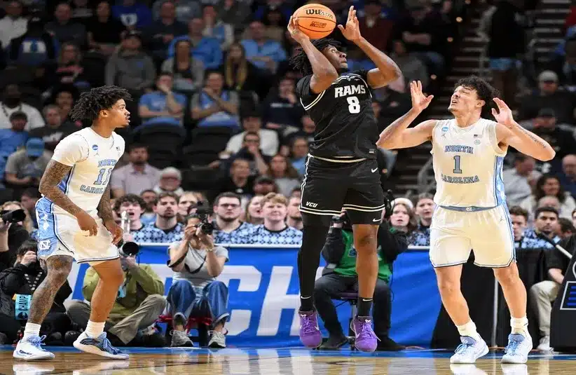 VCU Rams forward Michael Belle (8) shoots the ball