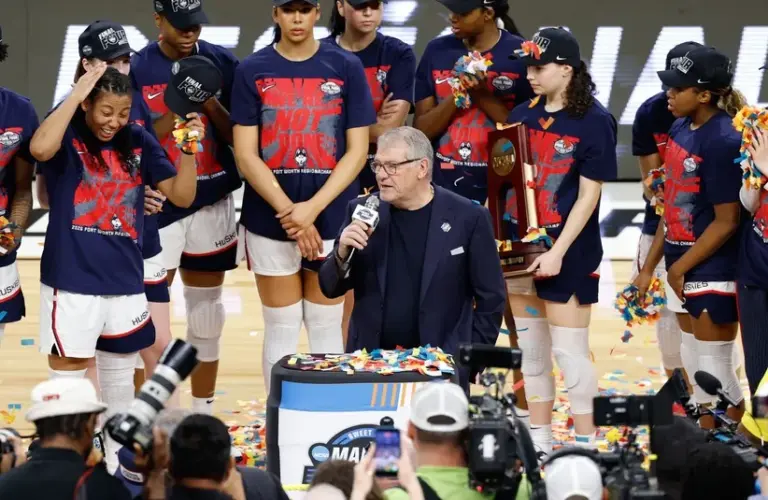 UConn Huskies head coach Geno Auriemma speaks after the UConn Huskies are awarded the Fort Worth Regional trophy