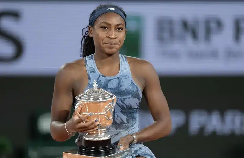 Coco Gauff with her French Open title