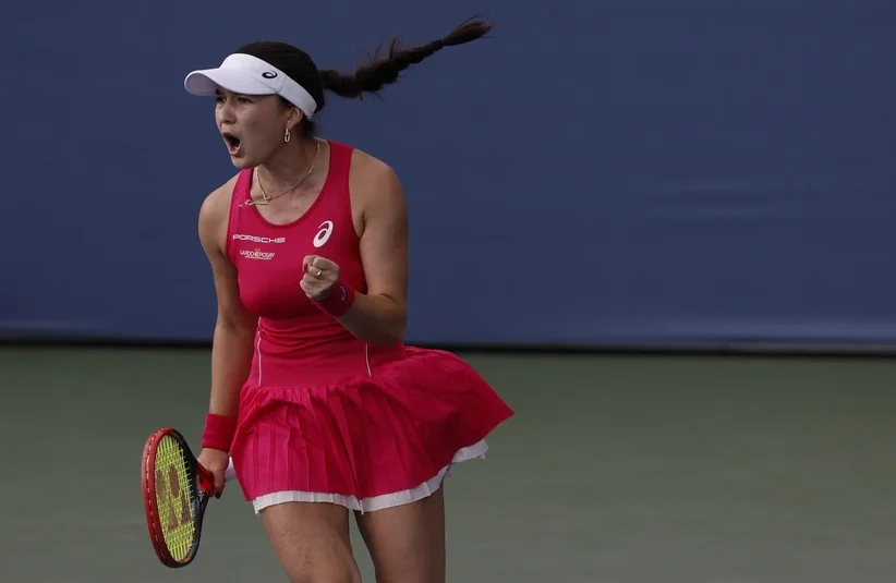 Lys after winning a point