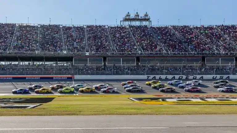 Oct 19, 2025; Talladega, Alabama, USA; NASCAR Cup Series driver Josh Berry (21) leads a large group during stage two of the YellaWood 500 at Talladega Superspeedway.