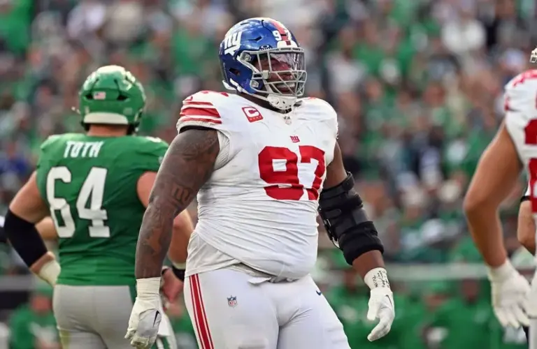 New York Giants defensive tackle Dexter Lawrence (97) against the Philadelphia Eagles.
