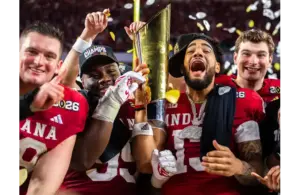 Elijah Sarratt celebrating the 2025 National Championship Win Vs Miami