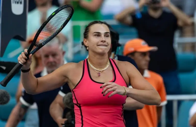 Sabalenka celebrating her title win