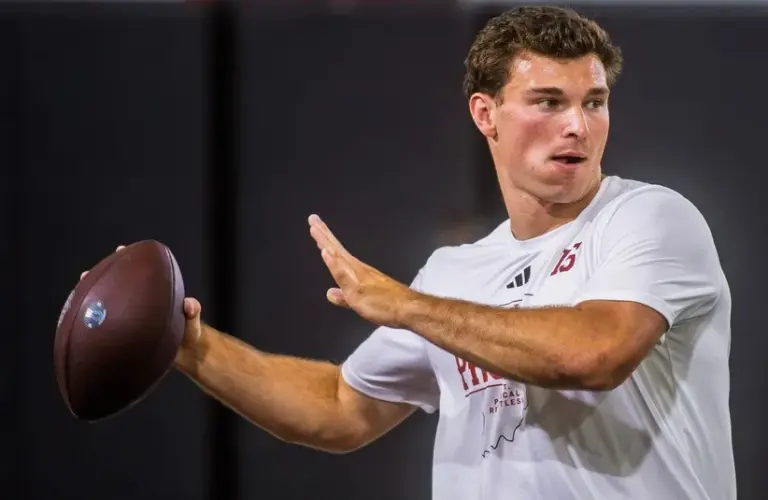 Fernando Mendoza participates in Indiana University's Pro Day.