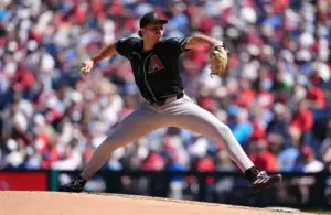 Arizona Diamondbacks starting pitcher Brandon Pfaadt (32) throws a pitch against the Philadelphia Phillies.