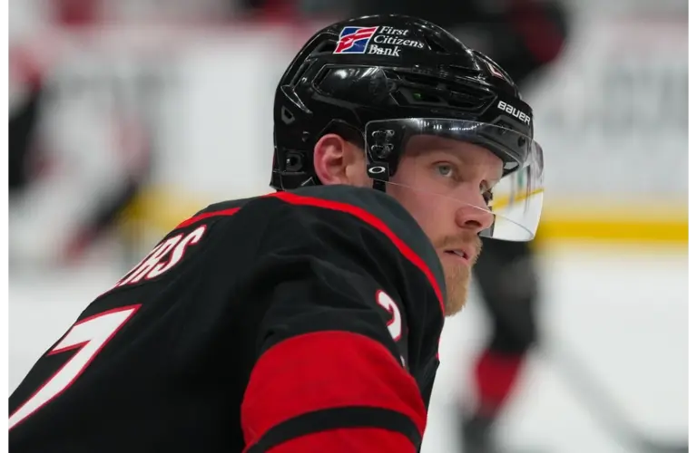 Ehlers on the ice looking up at the rafters