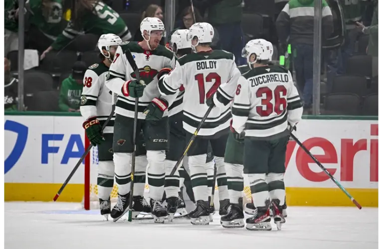 Minnesota Wild celebrating the win in playoffs