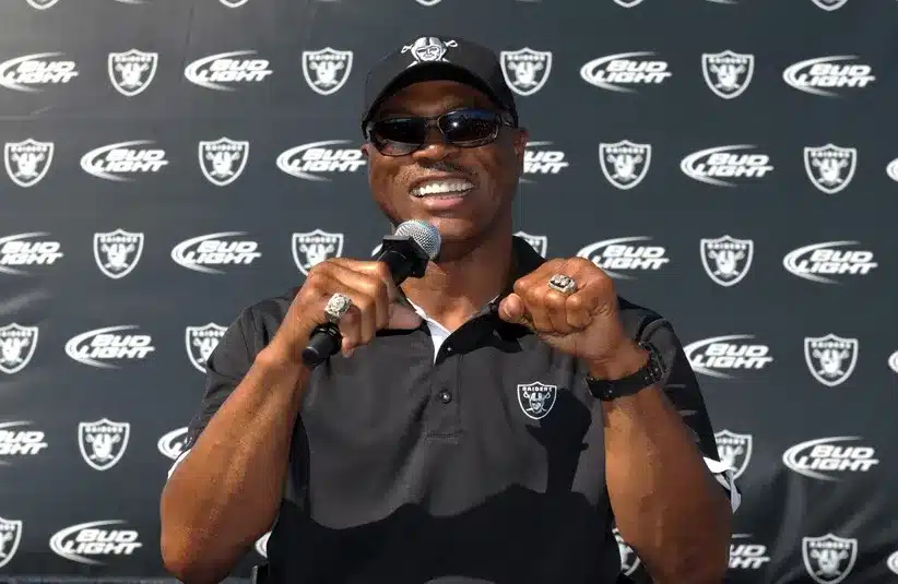 Oakland Raiders former player Rod Martin attends the game against the San Diego Chargers.