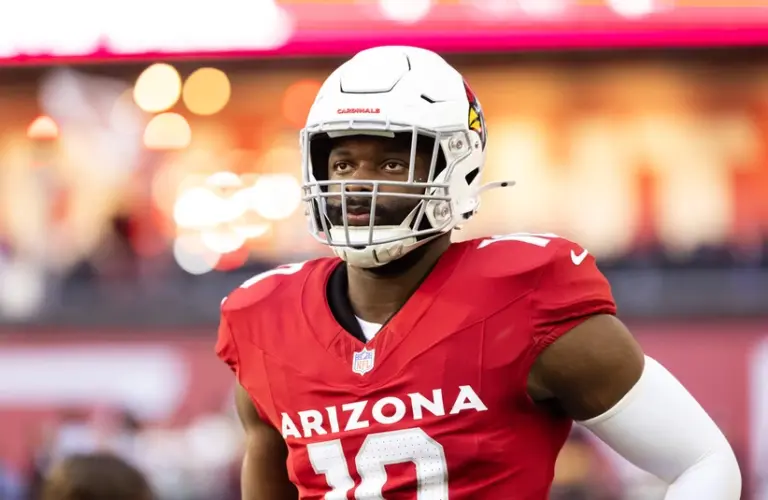 The Indianapolis Colts need to trade for Josh Sweat.