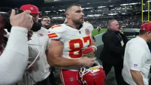 Chiefs tight end Travis Kelce (87) leaves the field after the game.