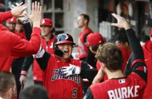 Chicago White Sox first baseman Munetaka Murakami (5) celebrates with teammates.
