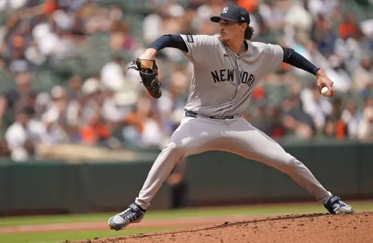 New York Yankees pitcher Max Fried (54) delivers during the second inning.
