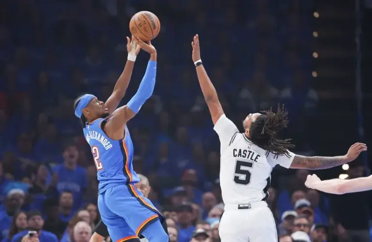 Oklahoma City Thunder guard Shai Gilgeous-Alexander (2) takes a shot.