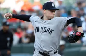 May 12, 2026; Baltimore, Maryland, USA; New York Yankees pitcher Will Warren (29) throws during the second inning against the Baltimore Orioles at Oriole Park at Camden Yards.