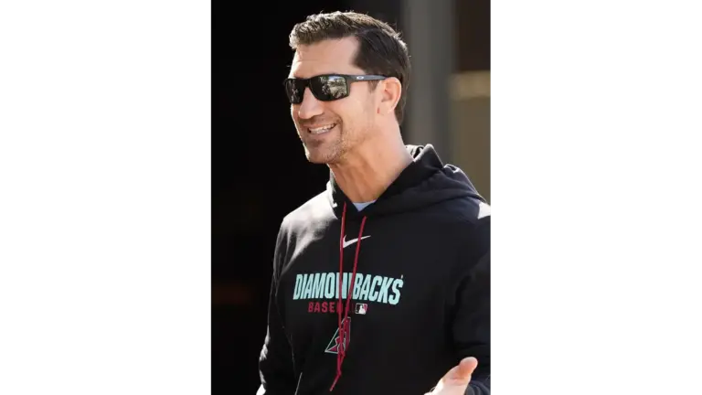 Diamondbacks GM Mike Hazen