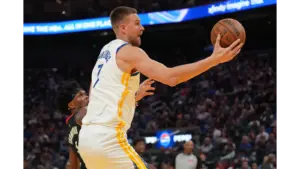 Porzingis with the ball
