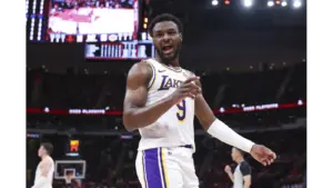 Lakers Bronny James celebrating