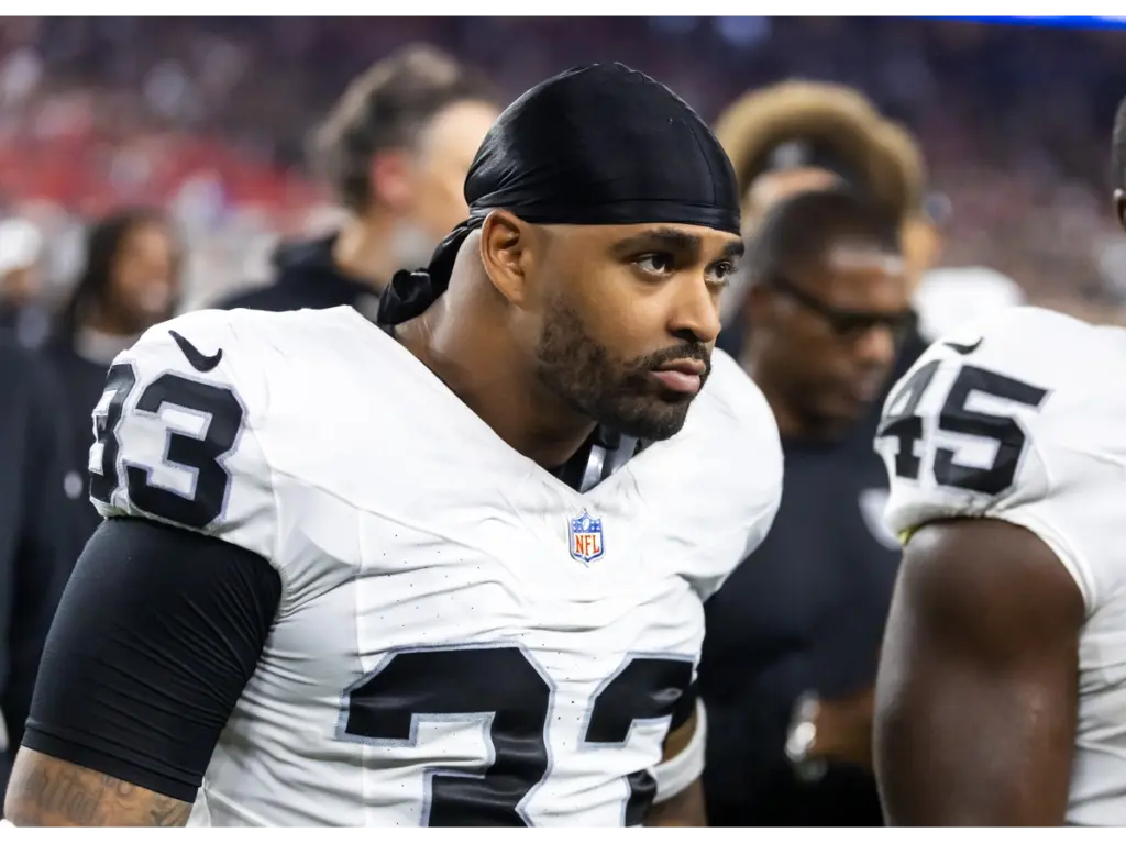 Aug 23, 2025; Glendale, Arizona, USA; Las Vegas Raiders linebacker Jamal Adams (33) against the Arizona Cardinals during a preseason NFL game at State Farm Stadium. Mandatory Credit: Mark J. Rebilas-Imagn Images