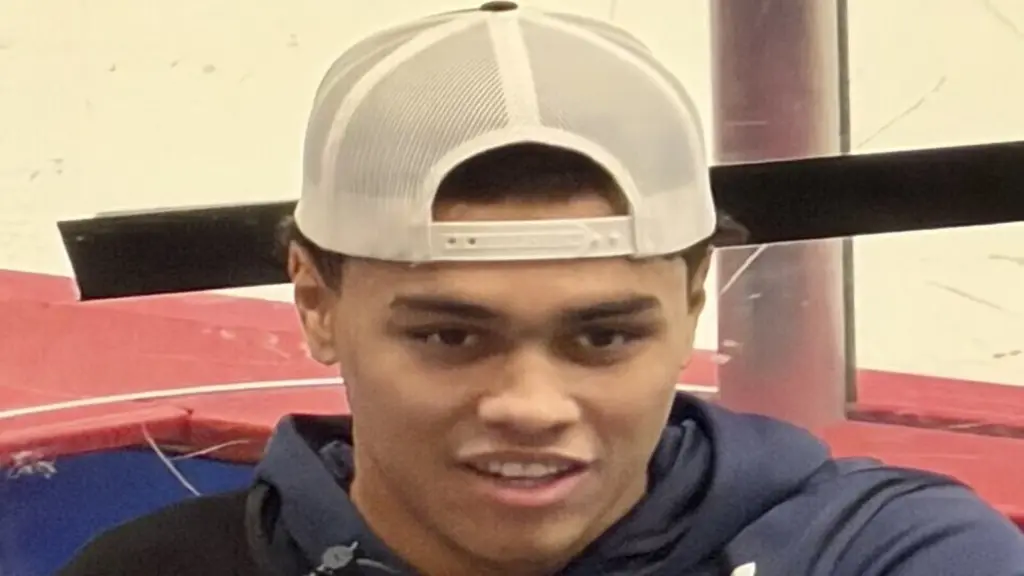 Prized Islanders prospect