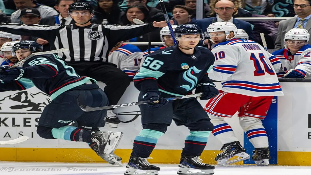 Artemi Panarin, and the Los Angeles Kings played the Islanders Oct. 22. The Islanders beat the Kings.