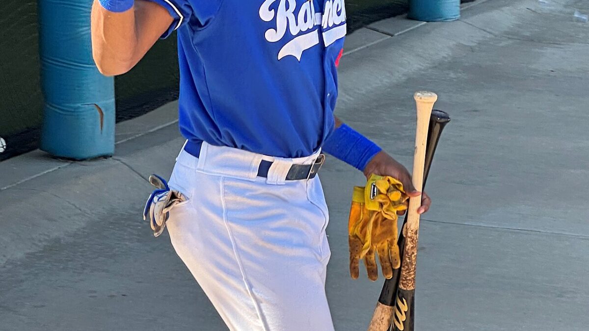 Josue De Paula in a Dodgers minor league uniform